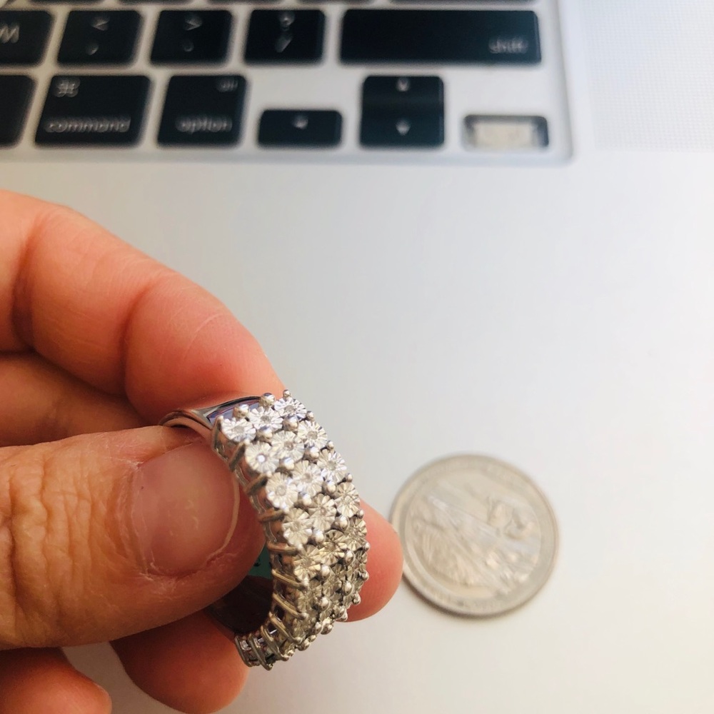 Guys ring .925 sterling silver with diamonds